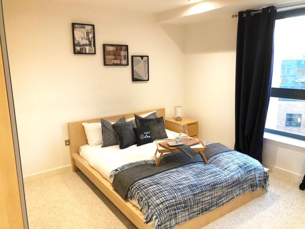 Westone View Villa Sheffield Esterno foto
