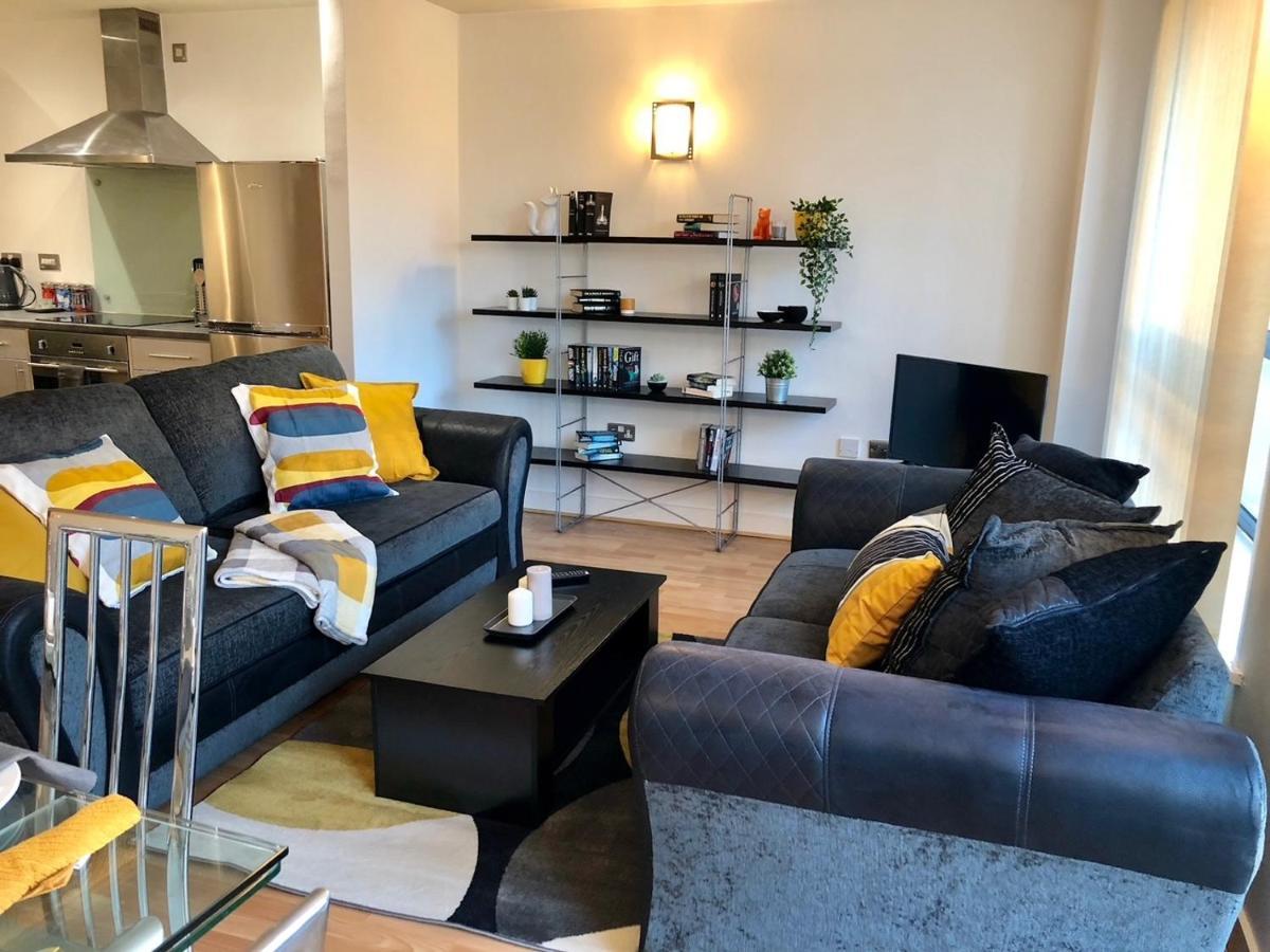 Westone View Villa Sheffield Esterno foto