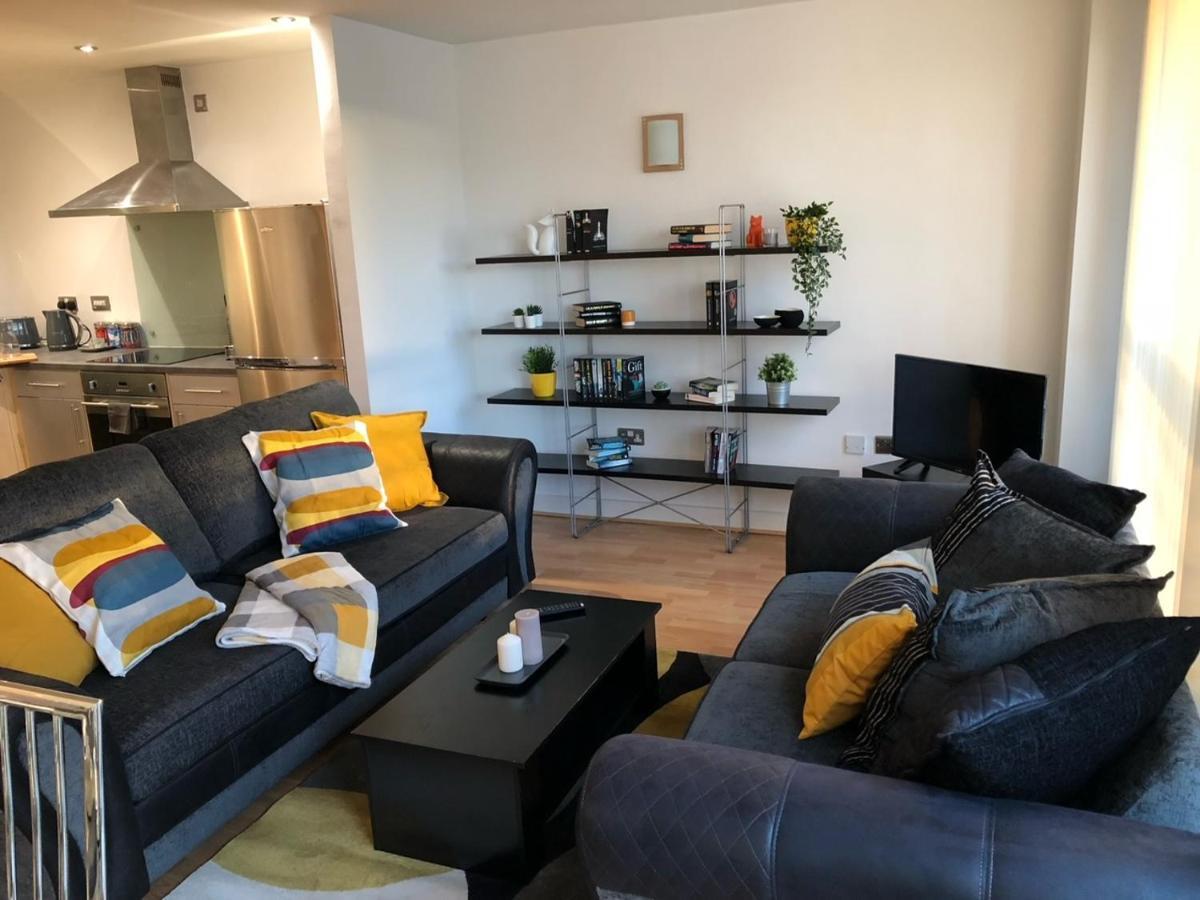 Westone View Villa Sheffield Esterno foto