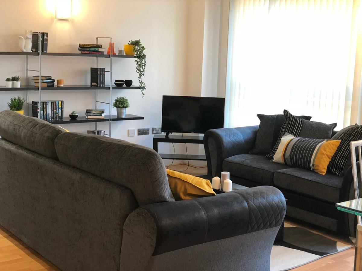 Westone View Villa Sheffield Esterno foto