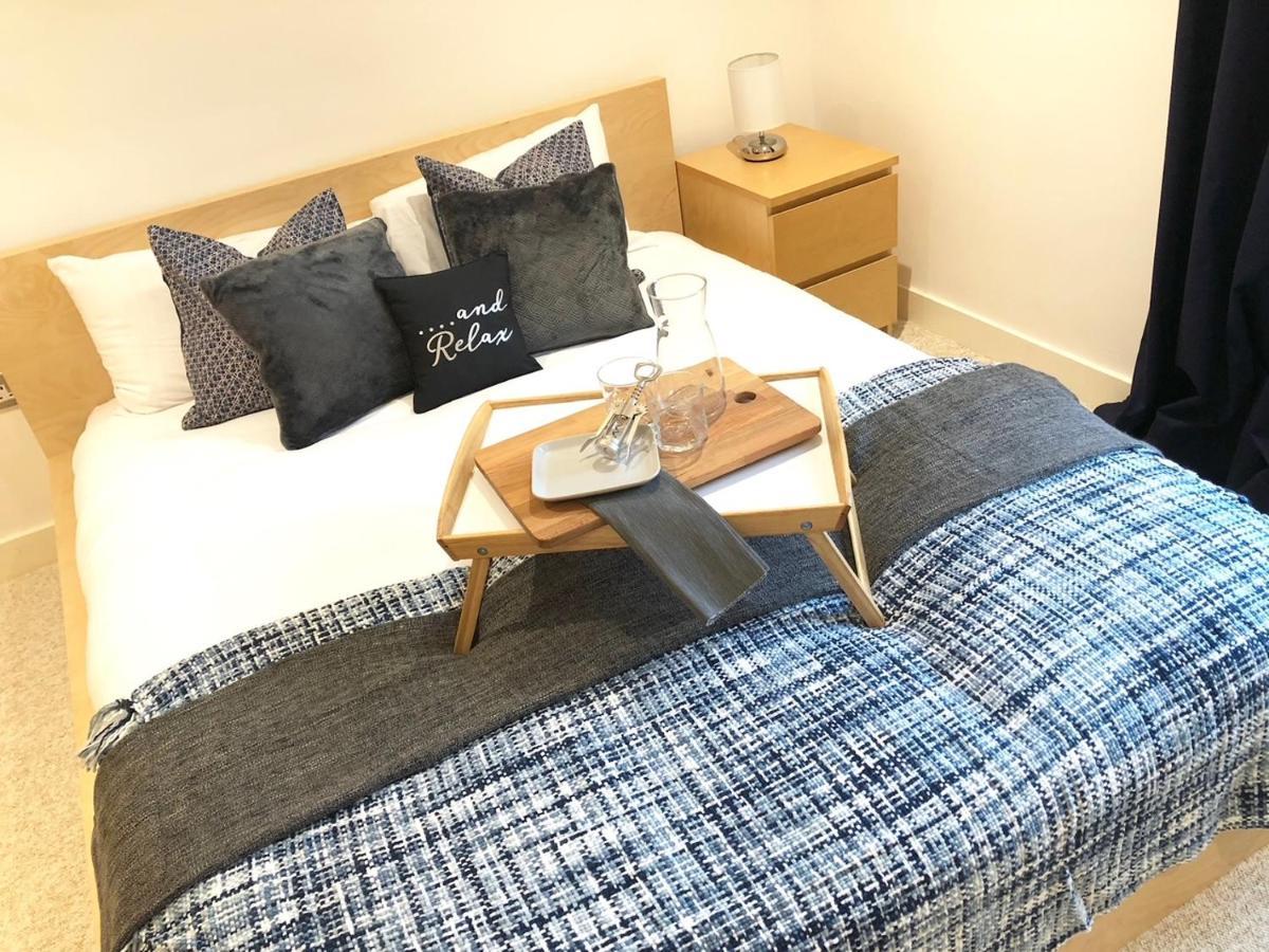Westone View Villa Sheffield Esterno foto
